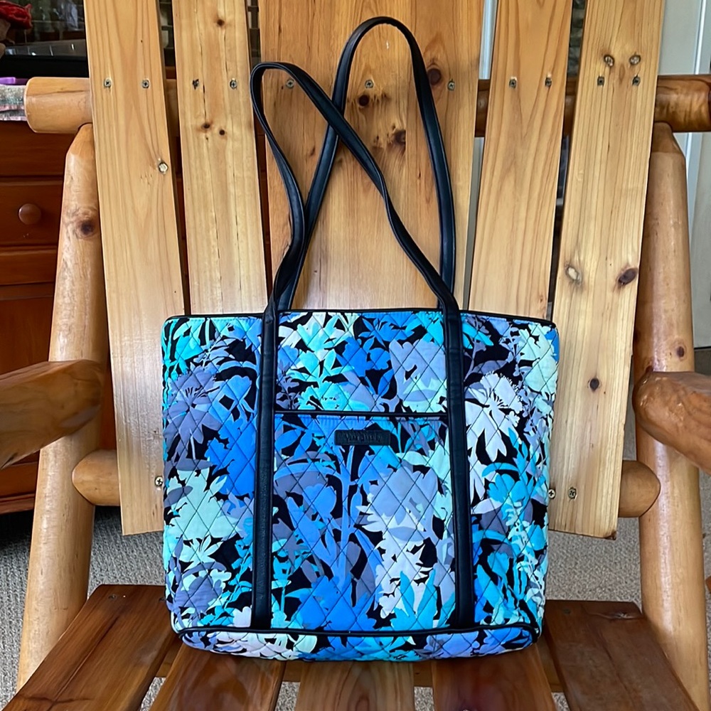 Vera Bradley Tote w/ eyeglass case
